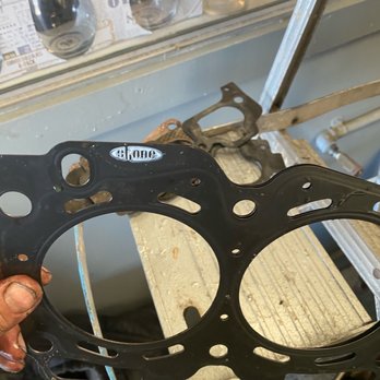 Zipin Out Auto Service - Gaskets never even sealed.... one of the many reasons the dash lit up like a Christmas tree... - Auto Repair Near Me - Newark, California Zipin Out Auto Service - Gaskets never even sealed.... one of the many reasons the dash lit up like a Christmas tree... - Auto Repair Near Me - Newark, California