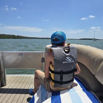 Tiny Tiki Tours - Boat Tours Near Me - Fort Myers Beach, Florida Tiny Tiki Tours - Boat Tours Near Me - Fort Myers Beach, Florida
