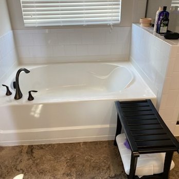 Uptown Sparkle - More time for you to relax, while we take care of the dirty work in our monthly cleaning service. - Home Cleaning Near Me Uptown Sparkle - More time for you to relax, while we take care of the dirty work in our monthly cleaning service. - Home Cleaning Near Me