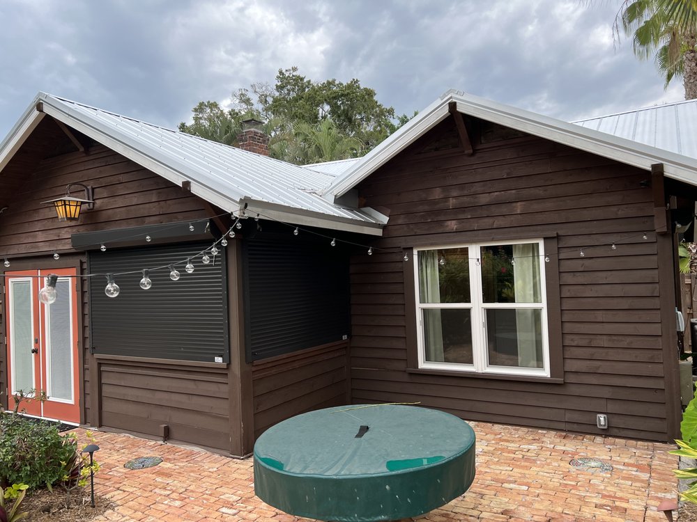 Slide of Pro Roofing Services