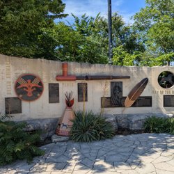 Keeper Of The Plains Plaza - Keeper of the Plains Plaza, Wichita
