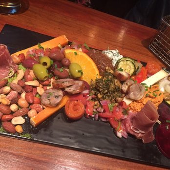 Barraca - Plateau à partager - 24$ - Tapas Bars Near Me - Montreal, Quebec