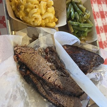 Black's BBQ - Barbeque Near Me - San Marcos, Texas