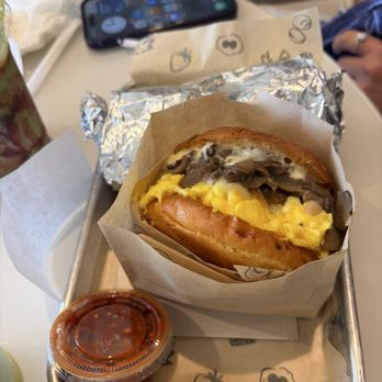 Mad Yolks - Mushroom burger - Breakfast & Brunch Near Me - San Jose, California