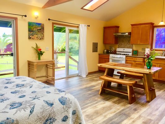 Puna Rainforest Retreat: Hot springs and steam vents by null