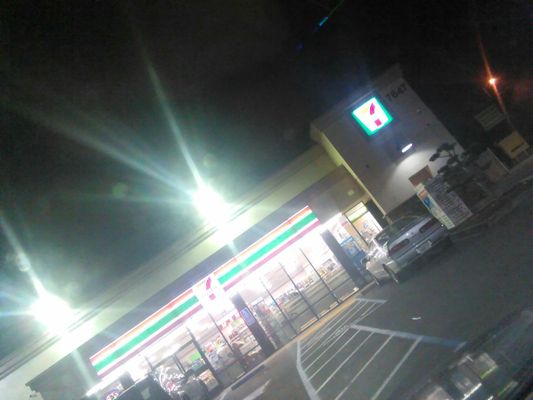 7-Eleven by null