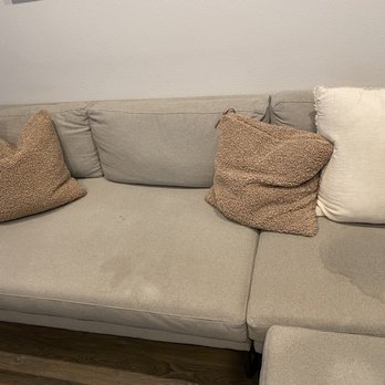 FH Carpet Cleaning - Before the cleaning - Carpet Cleaning Near Me FH Carpet Cleaning - Before the cleaning - Carpet Cleaning Near Me
