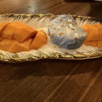 Siam Station - D1 Mango Sticky Rice - Thai Near Me - Milpitas, California Siam Station - D1 Mango Sticky Rice - Thai Near Me - Milpitas, California