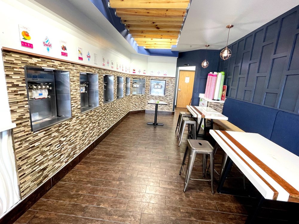 YOGURTOWN Updated September 2024 63 Photos & 51 Reviews 3424