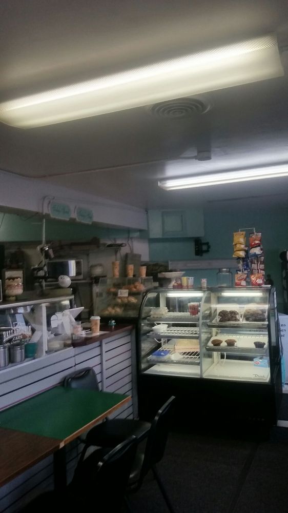 BALLARDVALE CAFE 18 Reviews 195 Andover St, Andover, Massachusetts