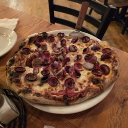 Carnivore pizza