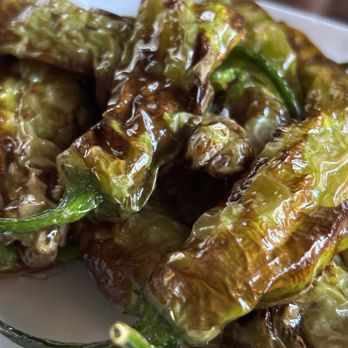 Brava - Pimientos - Bars Near Me - Lenox, Massachusetts