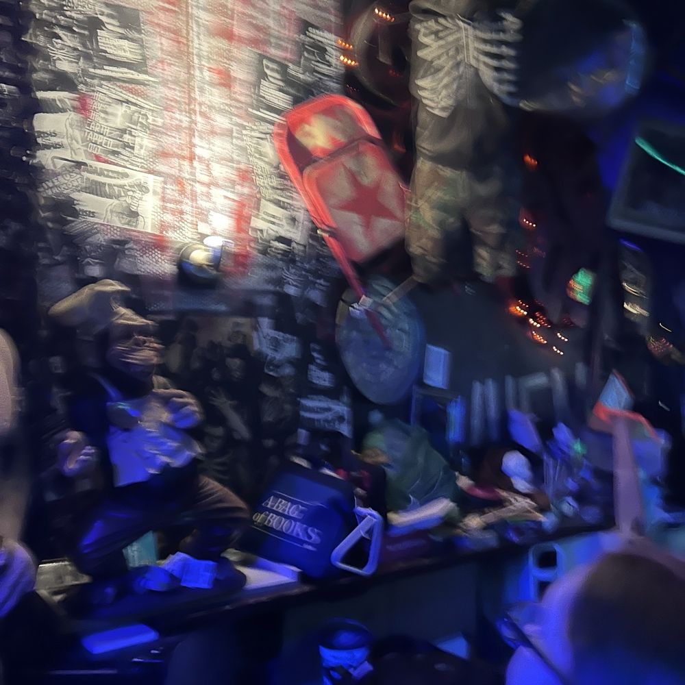 Wonderland - Dive Bars Near Me - Richmond, Virginia