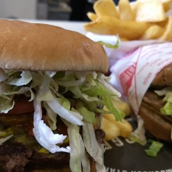 Fatburger & Buffalo's Express - Large Fatburger, w/chili & cheese. - Burgers Near Me - Pasadena, California