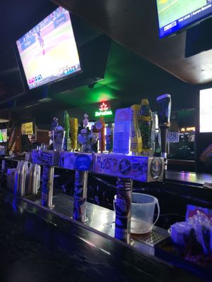 Blondies Sports Bar by null