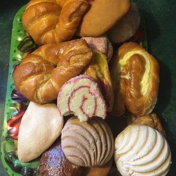 Panadería y Taqueria El Maná - Sampling of what's offered - Bakeries Near Me - Willis, Texas Panadería y Taqueria El Maná - Sampling of what's offered - Bakeries Near Me - Willis, Texas
