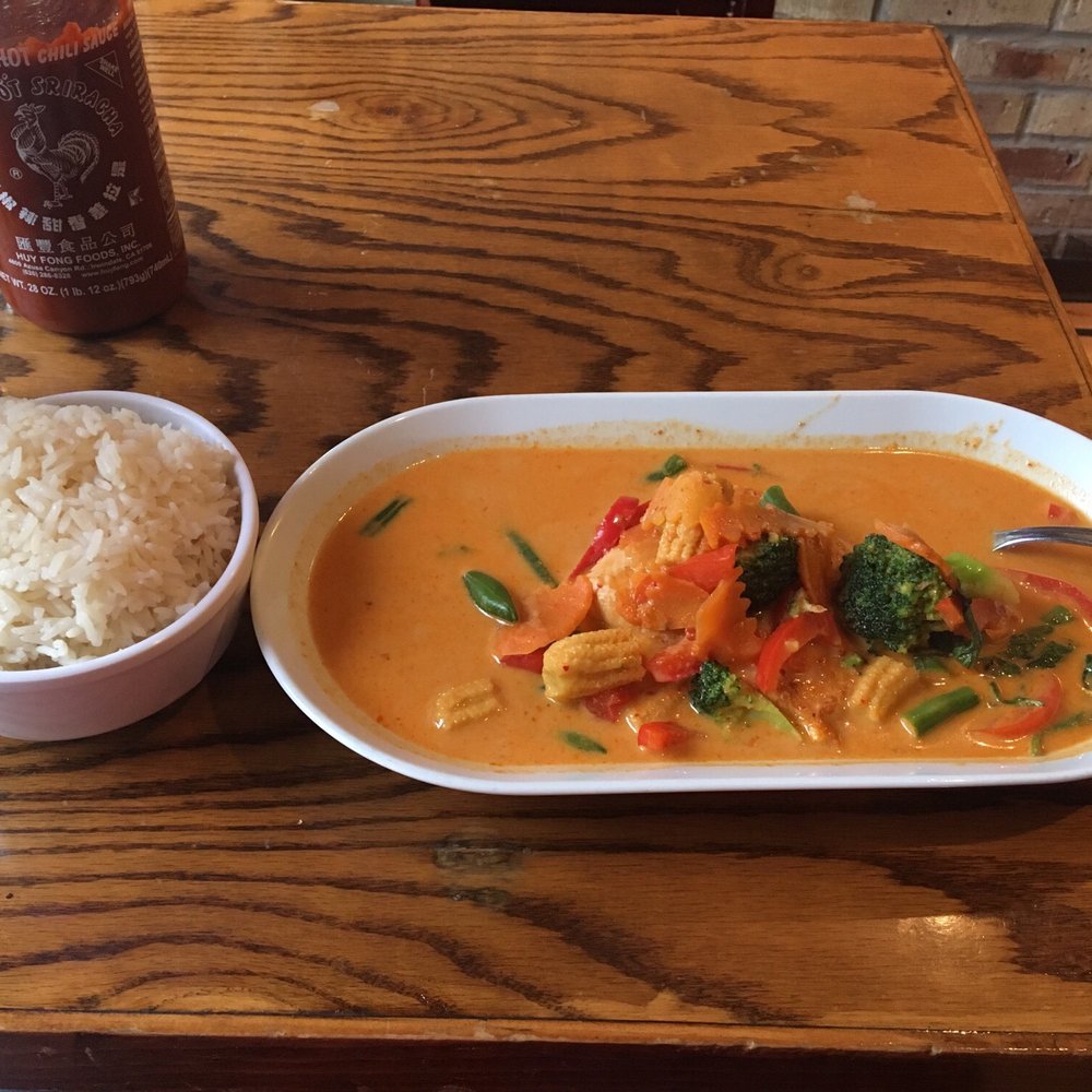 Yummy Thai - Salmon Curry - Thai Near Me - Chicago, Illinois Yummy Thai - Salmon Curry - Thai Near Me - Chicago, Illinois