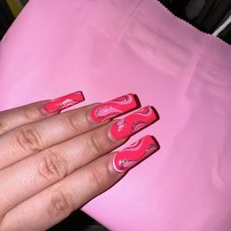 Hot pink summer nails Hot pink summer nails