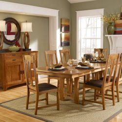 Cattail Bungalow is our updated version of this modern classic design in an amber finish.