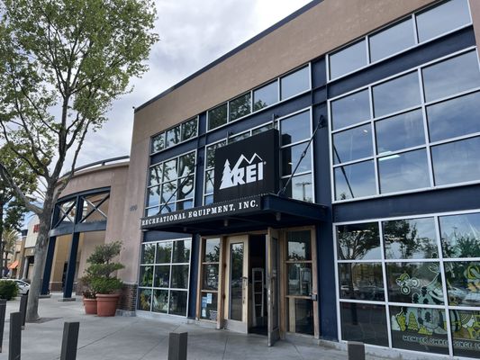 REI Bike Shop by null