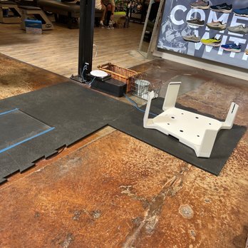 Fleet Feet - New fangled way of measuring feet. - Shoe Stores Near Me - Sacramento, California Fleet Feet - New fangled way of measuring feet. - Shoe Stores Near Me - Sacramento, California