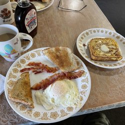 Ellery Country Cow - Light Breakfast, over easy with bacon & rye toast and a side on French toast. And that 50¢ coffee!