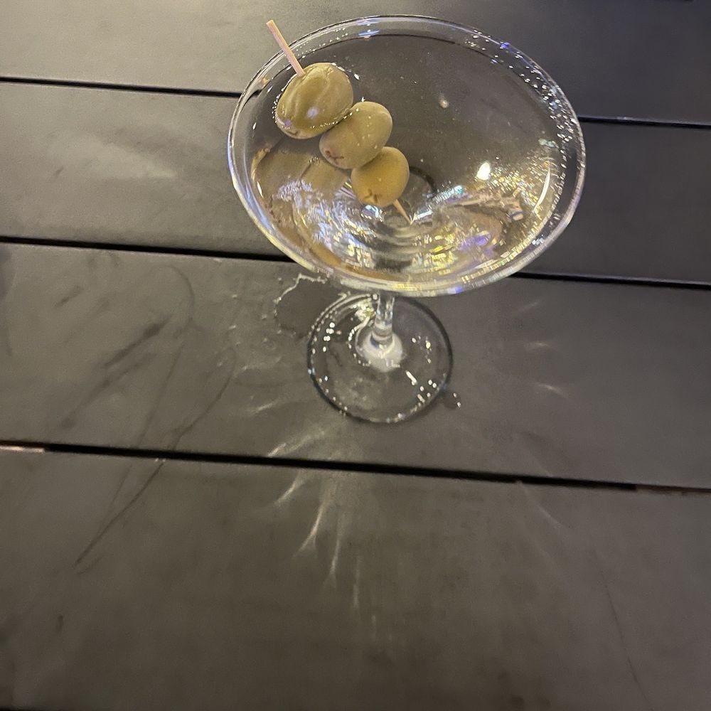 Ellis - Bars Near Me - Austin, Texas