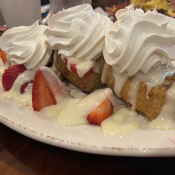 Toast & Jam - Strawberries & Cream FRCH Toast - Breakfast & Brunch Near Me - Schererville, Indiana