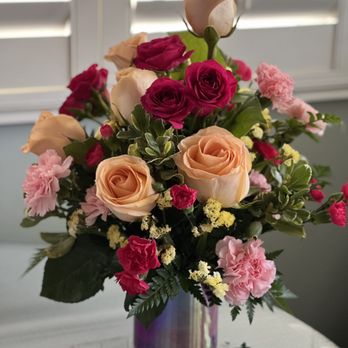 Candy's Florist - Florists Near Me - El Monte, California Candy's Florist - Florists Near Me - El Monte, California