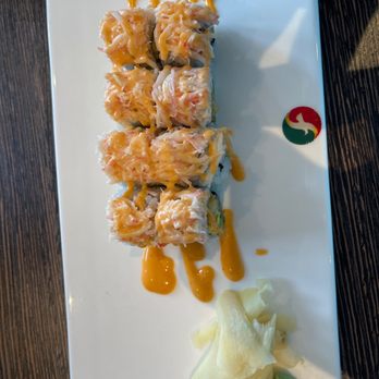 Fulin's Asian Cuisine - Fuji roll - Asian Fusion Near Me - Ooltewah, Tennessee