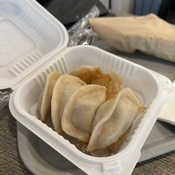 Vanessa's Dumpling House - Chive and Pork Dumplings - Chinese Near Me - New York, New York Vanessa's Dumpling House - Chive and Pork Dumplings - Chinese Near Me - New York, New York