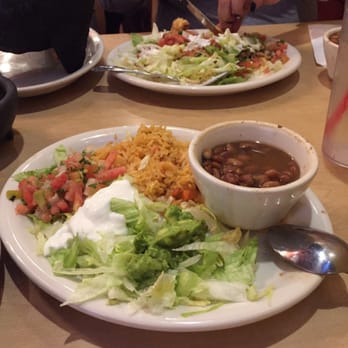 El Sinaloense - The service and family that owns this place are great. - Seafood Near Me - San Mateo, California El Sinaloense - The service and family that owns this place are great. - Seafood Near Me - San Mateo, California