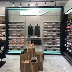 Shoe Palace