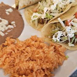 Flores cafe - Ground Beef Taco