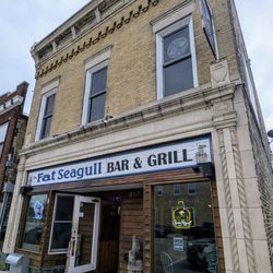 The Fat Seagull - Easy to find