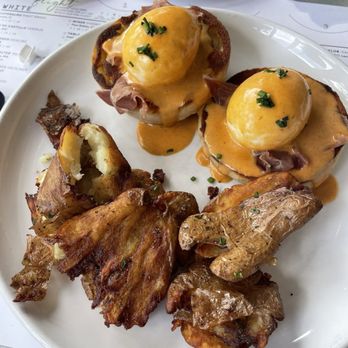 Sixty Vines - Tuscan Eggs Benedict - Wine Bars Near Me - Winter Park, Florida Sixty Vines - Tuscan Eggs Benedict - Wine Bars Near Me - Winter Park, Florida