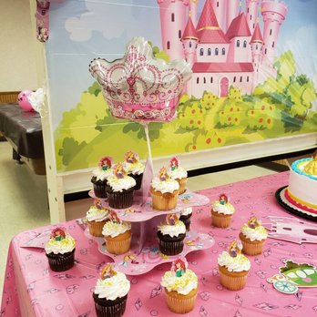 Sam's Club - Chocolate and Vanilla Cupcakes (toppers not included) - Wholesale Stores Near Me - Chesapeake, Virginia Sam's Club - Chocolate and Vanilla Cupcakes (toppers not included) - Wholesale Stores Near Me - Chesapeake, Virginia