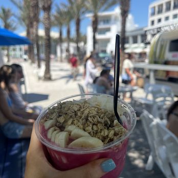 The Green Stream - Passionfruit Superfood Bowl - Acai Bowls Near Me - Santa Rosa Beach, Florida The Green Stream - Passionfruit Superfood Bowl - Acai Bowls Near Me - Santa Rosa Beach, Florida