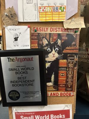 Small World Books by null