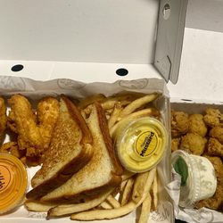 Slim Chickens - Chick's Meal & fried mushrooms.