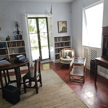 Ernest Hemingway Home - Museums Near Me - Key West, Florida Ernest Hemingway Home - Museums Near Me - Key West, Florida