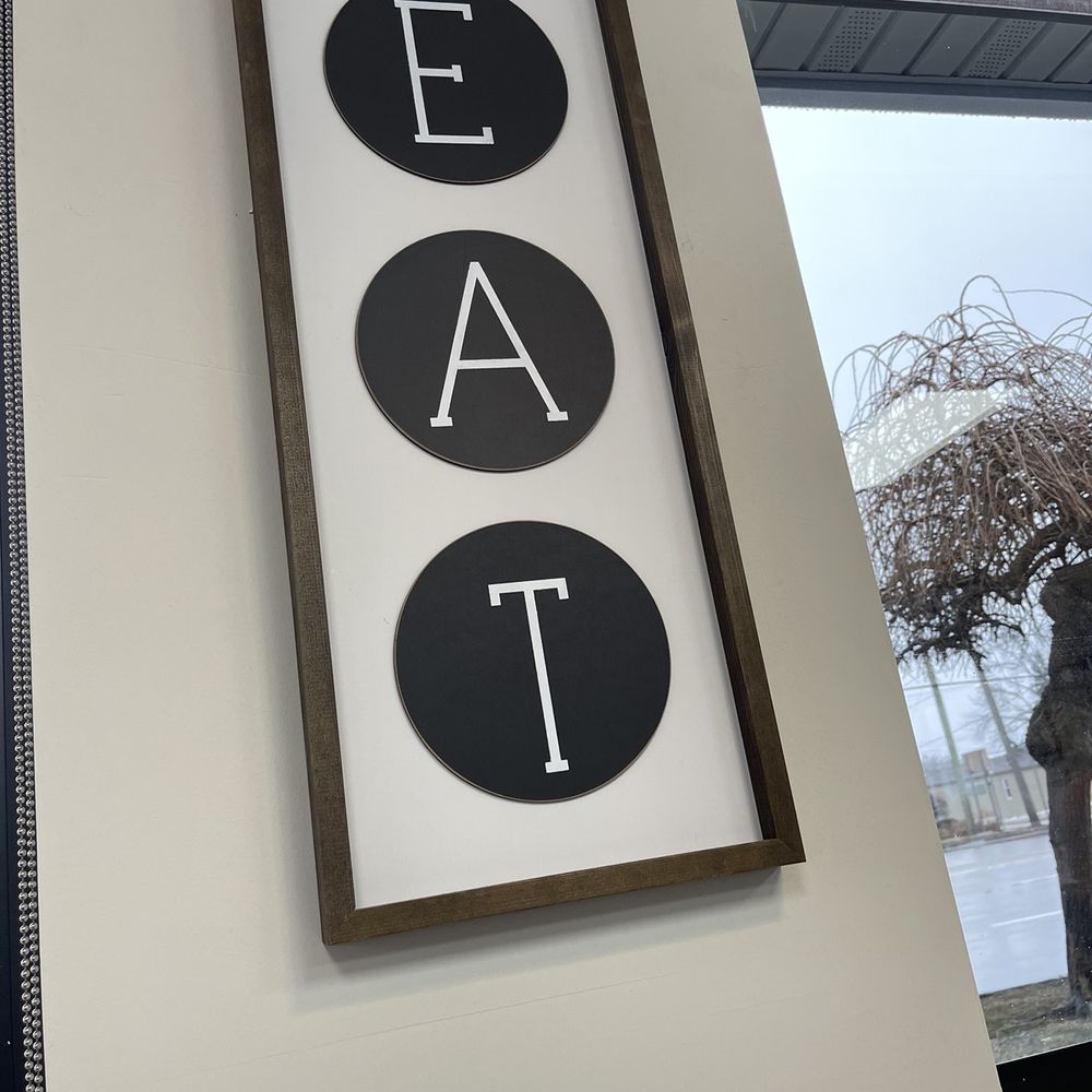12th Street Grill - Breakfast & Brunch Near Me - Warren, Michigan