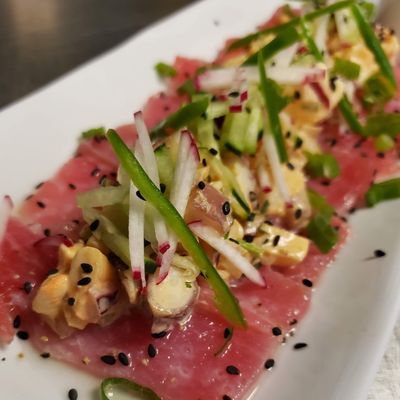 Buena Mesa South Gate by null