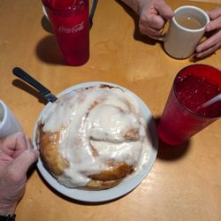 Bishop's Grill - Giant cinnamon roll!
