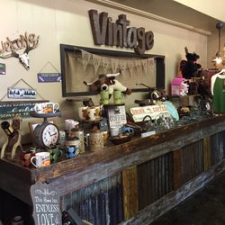 Broknbo Vintage Market