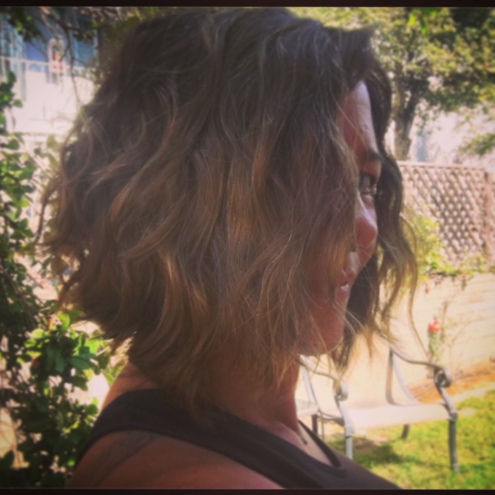 1-week later after being washed once and cut. 1-week later after being washed once and cut.
