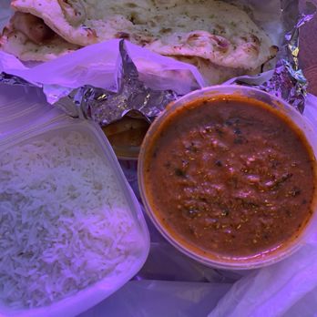 Biryani Pot - Chicken Curry and Garlic Butter Naan - Indian Near Me - Mobile, Alabama