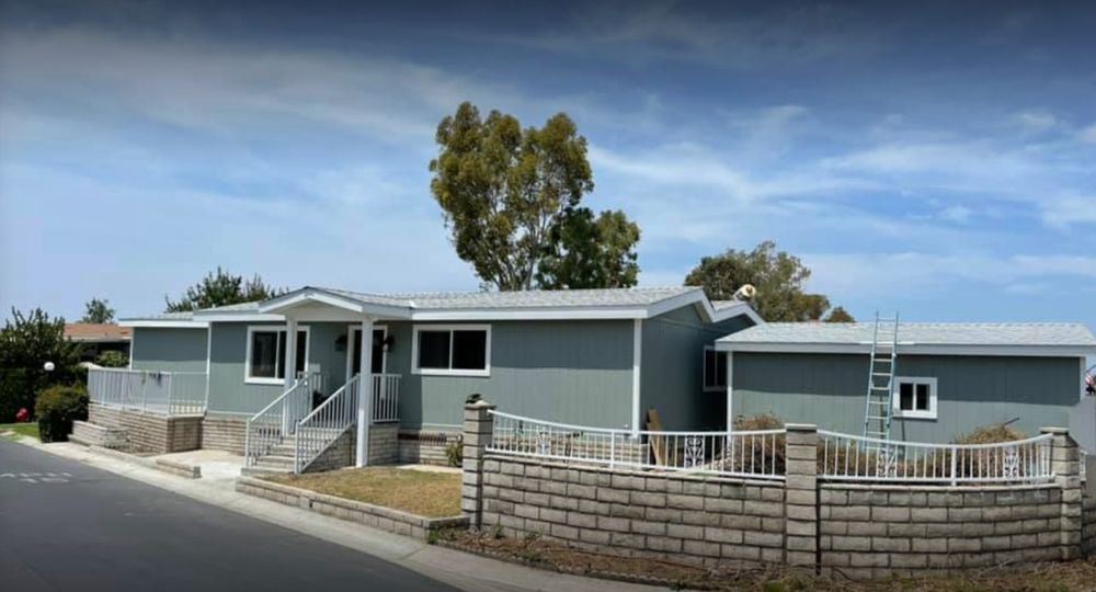 Slide of Jay's Roofing