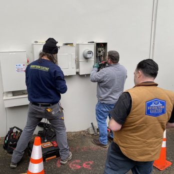 Bridgetown Electric - Electricians Near Me - Portland, Oregon Bridgetown Electric - Electricians Near Me - Portland, Oregon