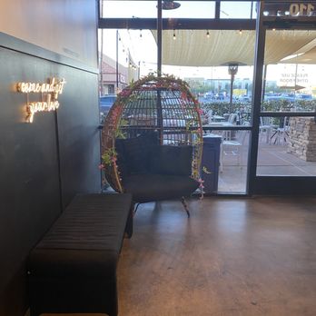 Brunch Snob - Cute photo op spot - Breakfast & Brunch Near Me - Phoenix, Arizona Brunch Snob - Cute photo op spot - Breakfast & Brunch Near Me - Phoenix, Arizona